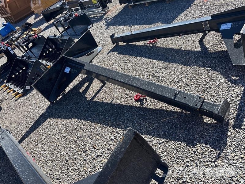 GIYI GY-STB47 45 in Skid Steer Telescopic Boom (Un その他部品