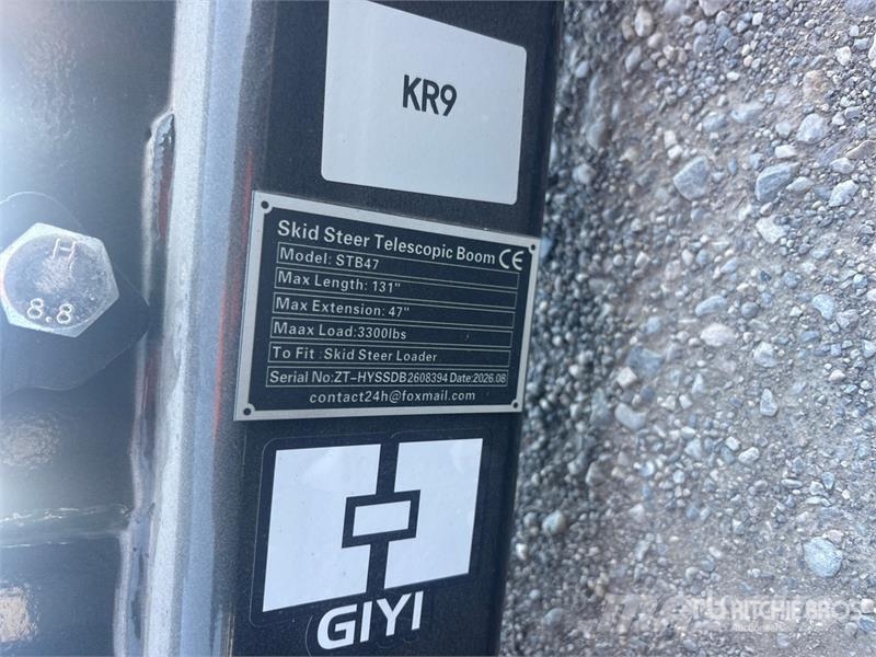 GIYI GY-STB47 45 in Skid Steer Telescopic Boom (Un Andet tilbehør
