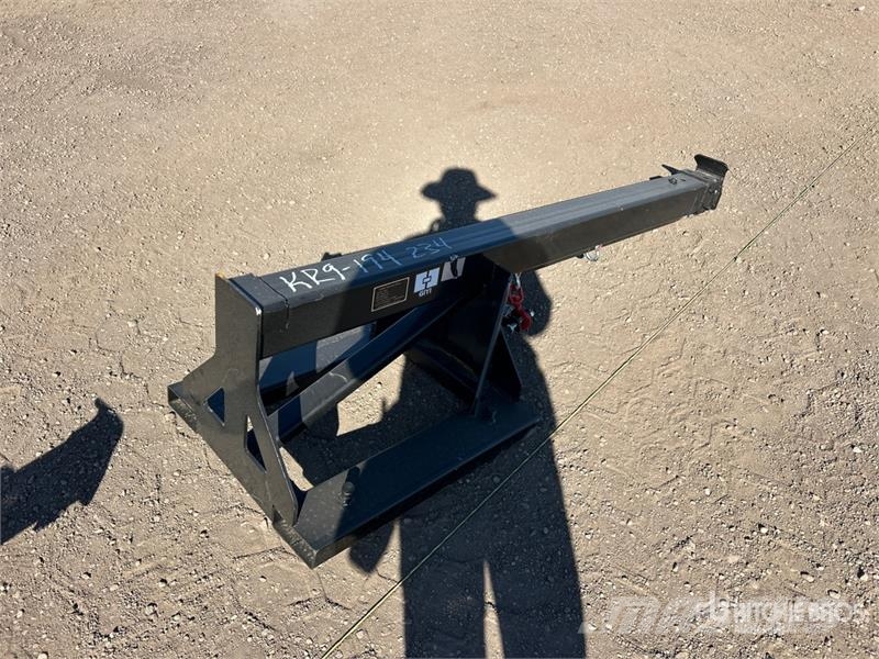 GIYI GY-TB47 132 in 3300 lb Forklift Telescopic Bo Other components