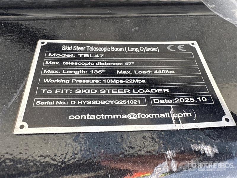 GIYI GY-TBL47 135 in Skid Steer Telescopic Boom (L Other components