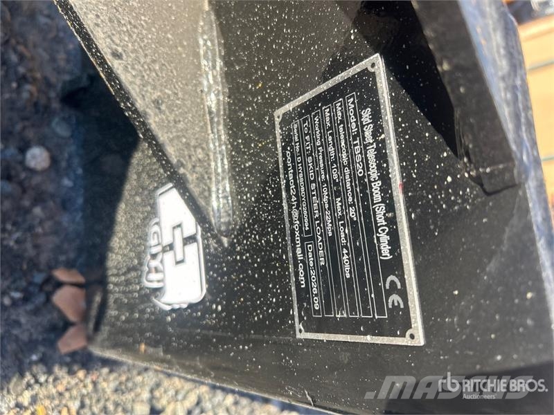  GIYI GY-TBS20 108 in Skid Steer Telescopic Boom (S 其他组件