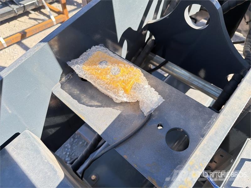  GIYI GY-TE31 Fifth Wheel Wrecker Attachment (Unuse Коммерческий транспорт - Другие