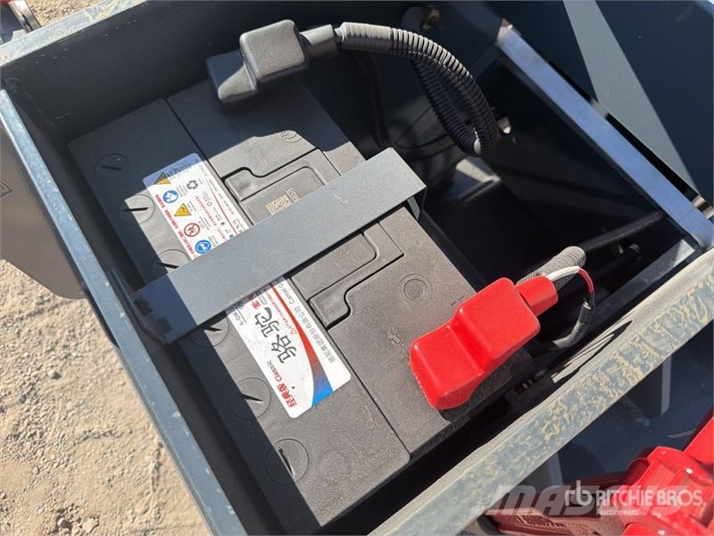 GIYI GY-TE31 Fifth Wheel Wrecker Attachment (Unuse Коммерческий транспорт - Другие
