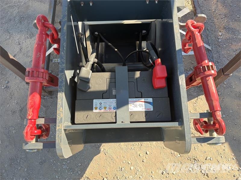  GIYI GY-TE780 Fifth Wheel Wrecker Attachment (Unus Коммерческий транспорт - Другие