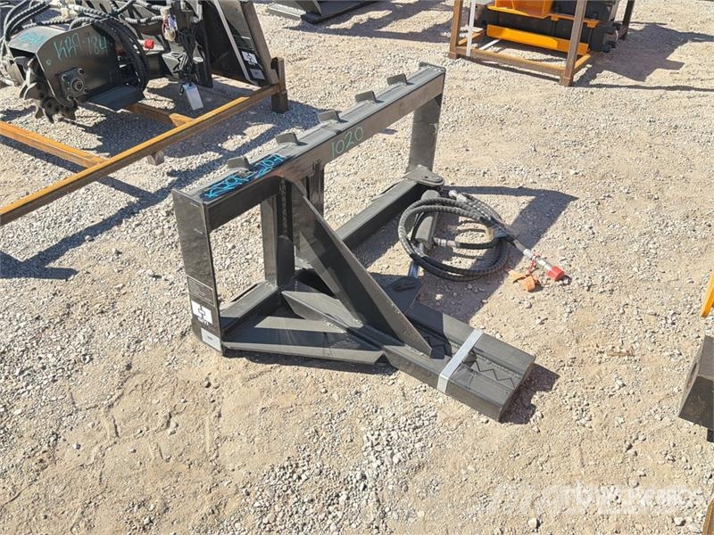 GIYI GY-TP25 25 in Skid Steer Post Puller (Unused) Andet tilbehør