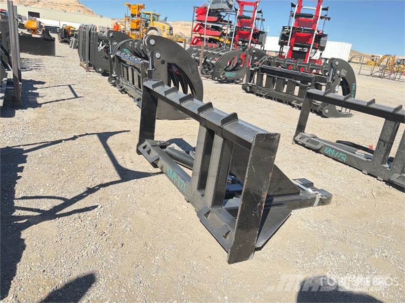 GIYI GY-TP45 25 in Skid Steer Post Puller (Unused) Andet tilbehør