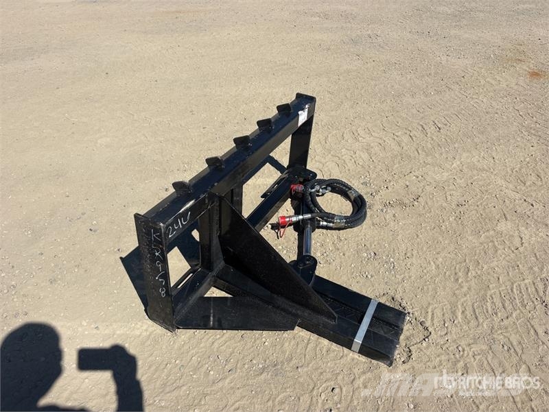 GIYI GY-TP45 Skid Steer Post Puller (Unused) Other components
