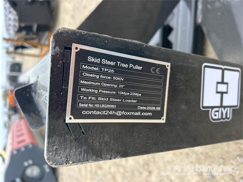 GIYI GY-TP45 Skid Steer Post Puller (Unused) Other components