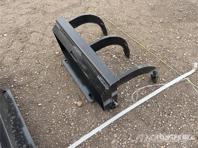 GIYI GY-TRP12 25 in Mini Three Tooth Skid Steer Ri Scarificateur