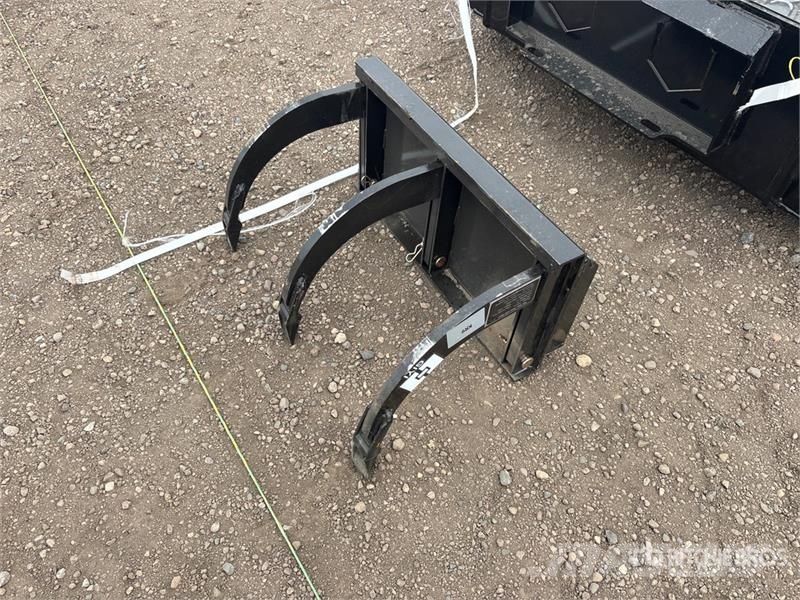 GIYI GY-TRP12 25 in Mini Three Tooth Skid Steer Ri Scarificateur