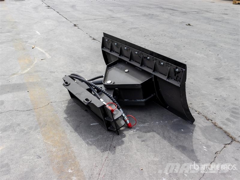 GIYI GY-TXC 43 in Mini Skid Steer Snow Blade (Unus Chasse neige
