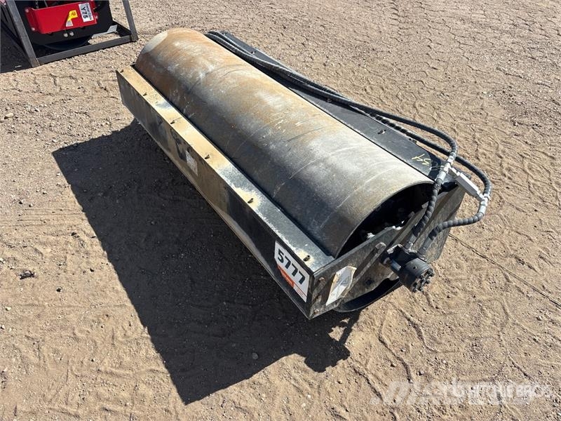 GIYI GY-VR66 66 in Skid Steer Vibratory Roller Rollers
