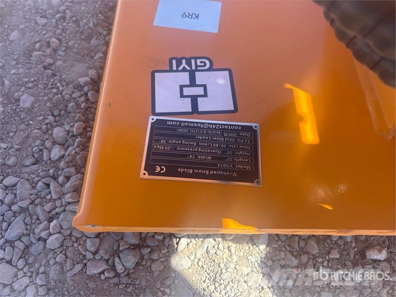 GIYI GY-VSB74 76 in Skid Steer Snow Blade (Unused) Sneeuwschuivers en -ploegen