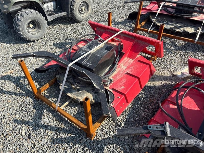  GIYI GY-X DM43 Mini 43 in Skid Steer Mulcher ماكينات تقطيع أخشاب الحراجة