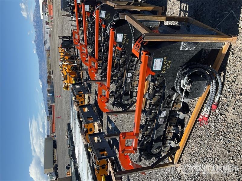 GIYI GY-X39 24 in Mini Skid Steer Trencher (Unused 트렌처