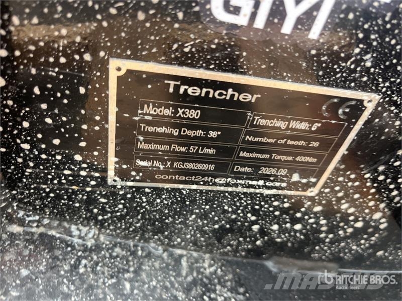 GIYI GY-X39 38 in Mini Skid Steer Trencher Sleuvengravers
