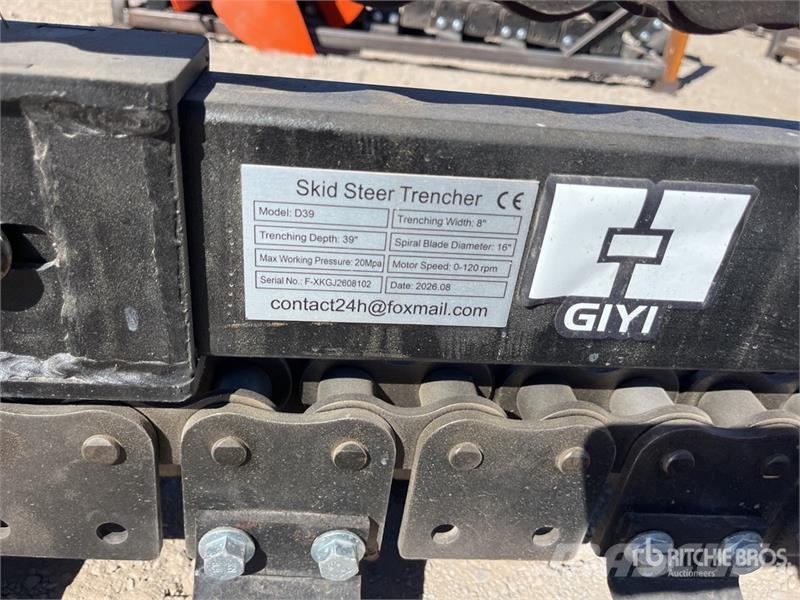  GIYI GY-X39 39 in Mini Skid Steer Trencher (Unused Tranšeju racēji