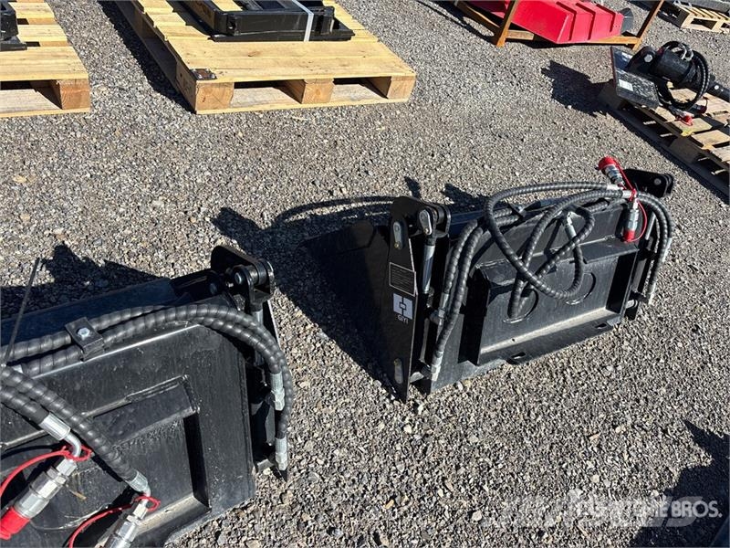  GIYI GY-XKH39 24 in Multi-Purpose Mini Skid Steer  Kauhat