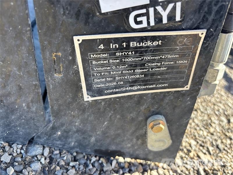  GIYI GY-XKH39 24 in Multi-Purpose Mini Skid Steer  Kauhat