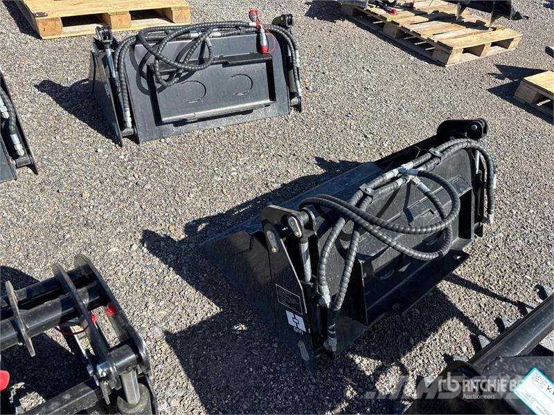 GIYI GY-XKH39 24 in Multi-Purpose Mini Skid Steer Kauhat