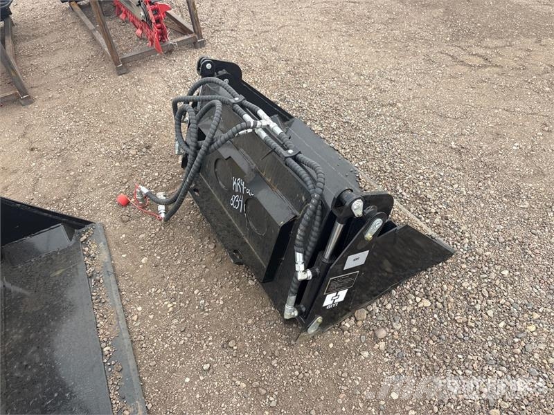 GIYI GY-XKH39 40 in Multi-Purpose Mini Skid Steer دلاء
