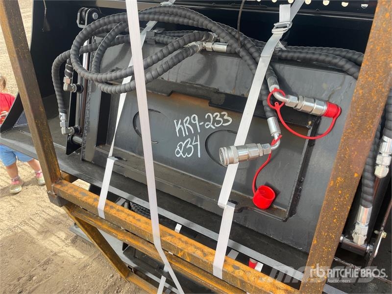 GIYI GY-XKH39 Mini Skid Steer Bucket (Unused) Žlice