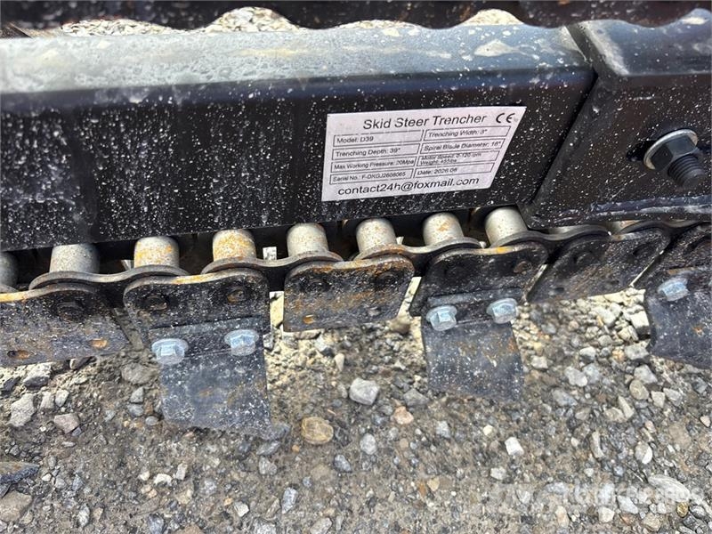 GIYI GY-Y D380 39 in Skid Steer Trencher (Unused) Sleuvengravers