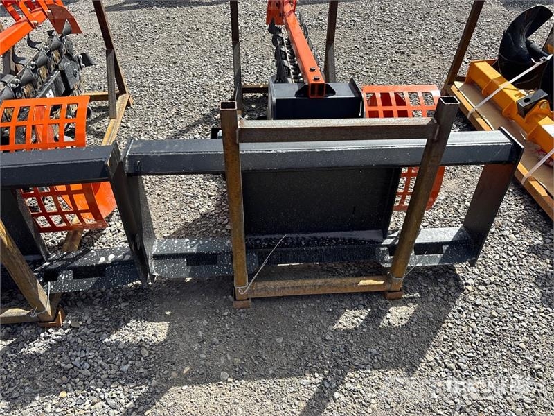 GIYI GY-Y D380 39 in Skid Steer Trencher (Unused) Sleuvengravers