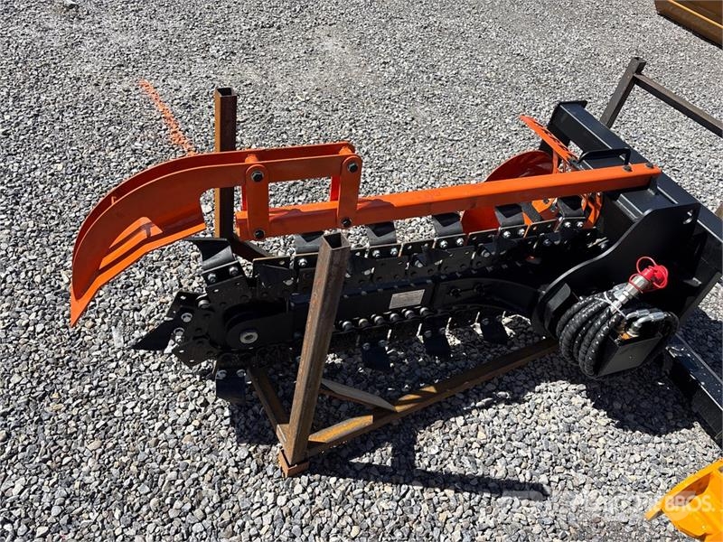 GIYI GY-Y D380 39 in Skid Steer Trencher (Unused) Sleuvengravers