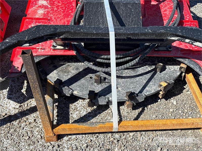 GIYI GYx-DM43 43 in Disc Skid Steer Mulcher (Unuse Mežizstrādes mulčeri