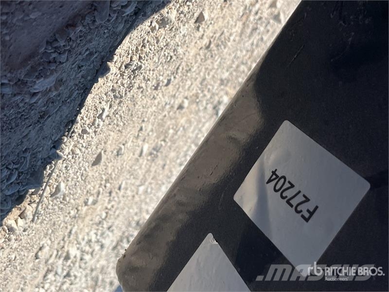 GIYI Mini Skid Steer Auger (Unused) 鑽頭