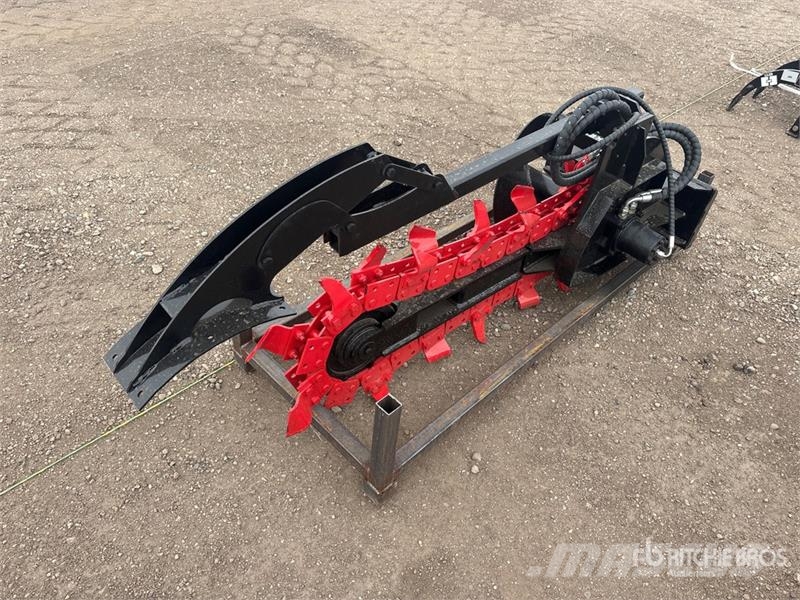 GIYI X380 24 in Mini Skid Steer Trencher (Unused) Abre-valas