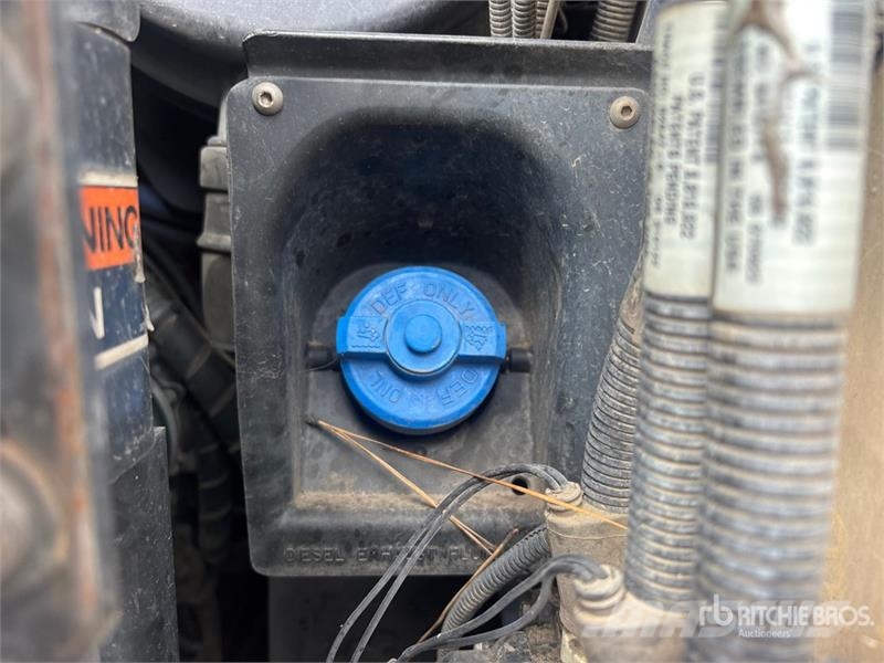Global environmental G4 on Sweeper Truck 道路清扫车