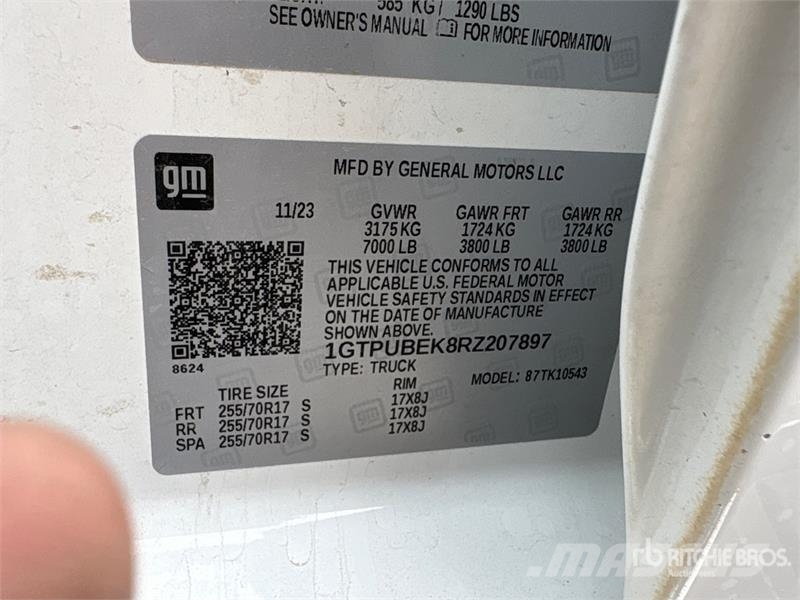 GMC 1500 SLE 4x4 Crew Cab Pickup その他