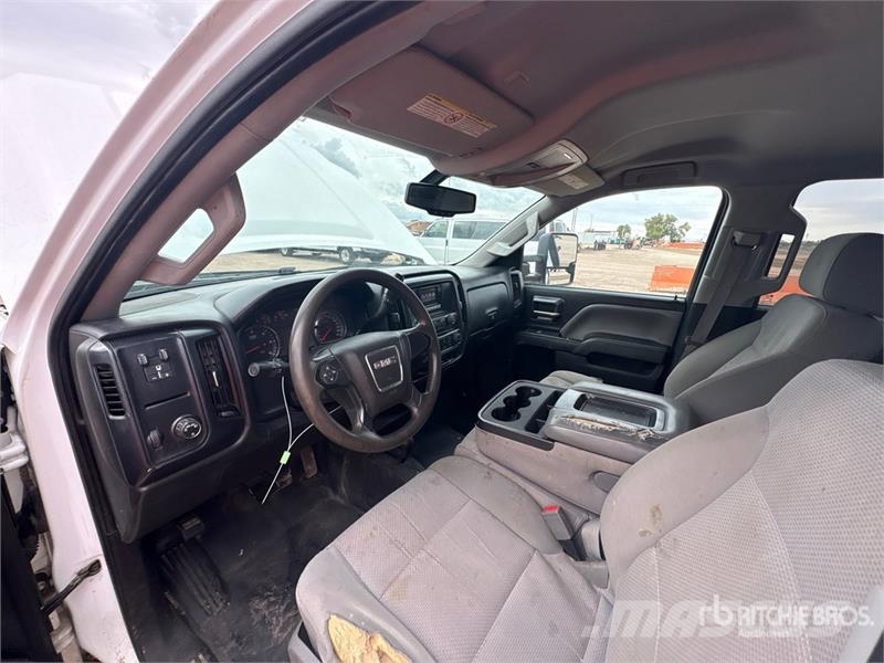 GMC 2500 4x4 Crew Cab Flatbed Truck Madelautod