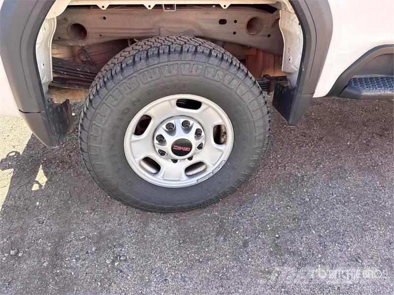 GMC 2500 4x4 Crew Cab Pickup Άλλα Vans