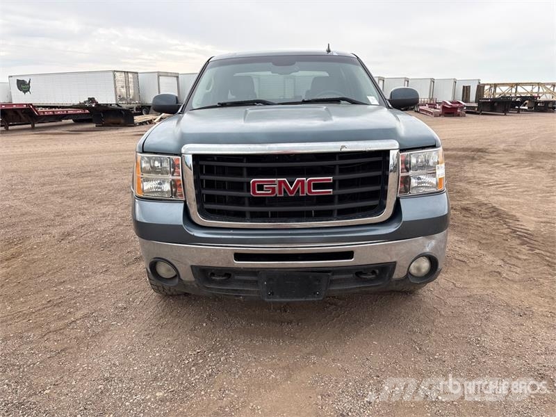 GMC 2500 HD 4x4 Crew Cab Pickup Furgoni altro