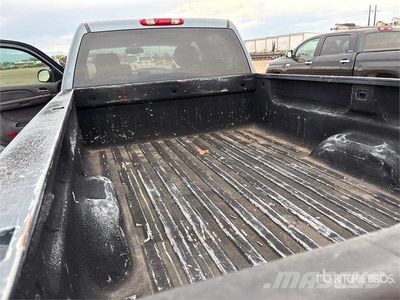 GMC 2500 HD 4x4 Crew Cab Pickup Furgoni altro