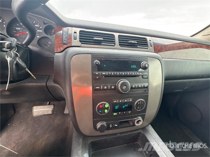 GMC 2500 HD 4x4 Crew Cab Pickup Furgoni altro