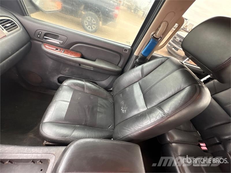 GMC 2500 HD 4x4 Crew Cab Pickup Furgoni altro