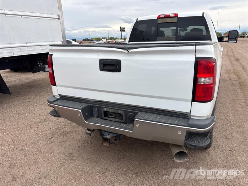 GMC 2500 Z71 4x4 Crew Cab Pickup Furgoni altro