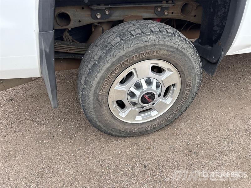 GMC 2500 Z71 4x4 Crew Cab Pickup Furgoni altro