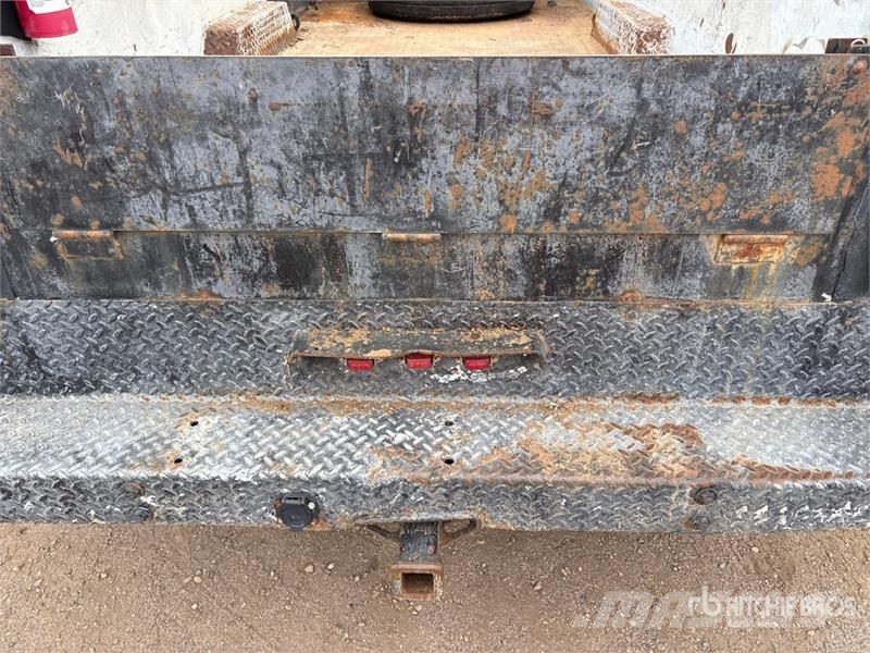 GMC 3500 多目的／汎用車両