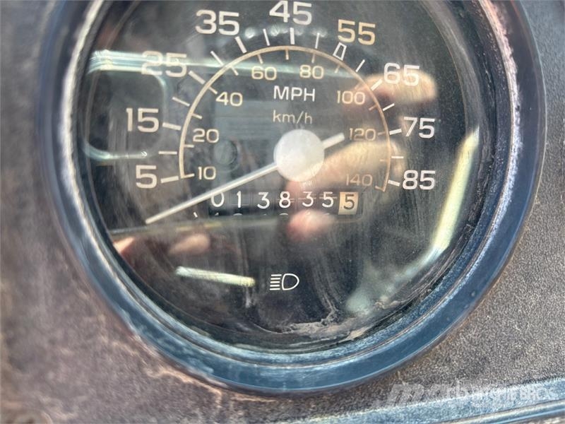 GMC 3500 4x2 Step Van 박스 바디