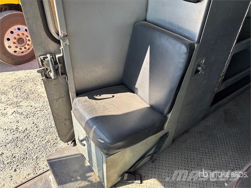 GMC 3500 4x2 Step Van 박스 바디