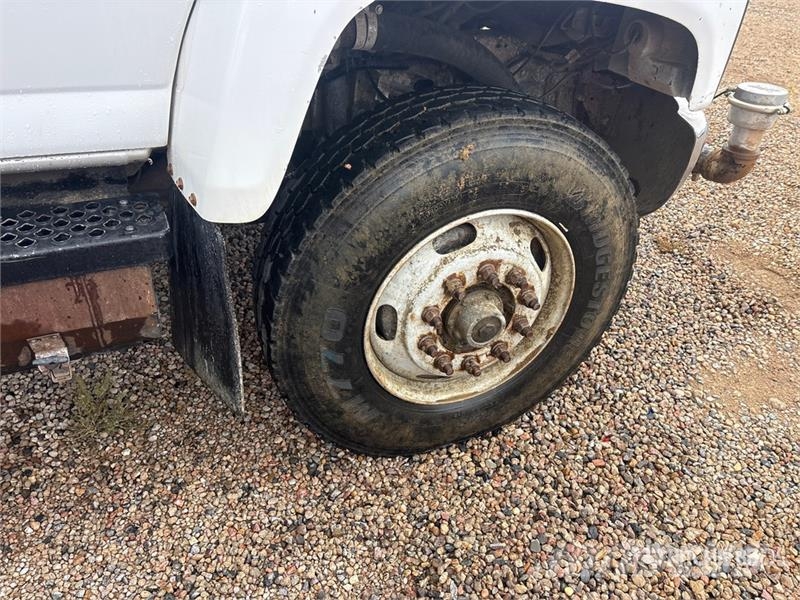 GMC 4000V WT 6x4 Water Truck (Inoperable) Water tankwagens
