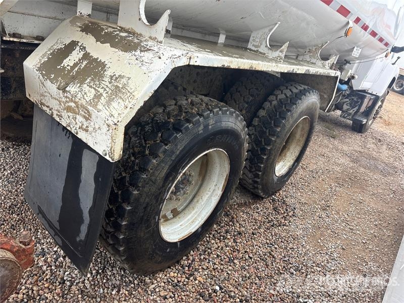 GMC 4000V WT 6x4 Water Truck (Inoperable) Water tankwagens