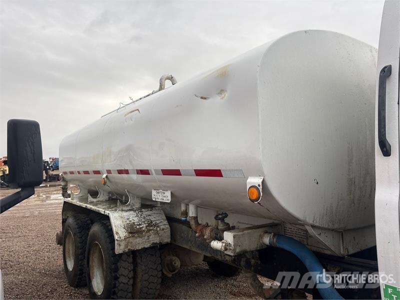 GMC 4000V WT 6x4 Water Truck (Inoperable) Water tankwagens