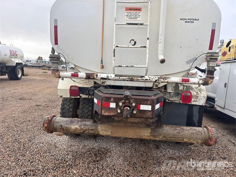 GMC 4000V WT 6x4 Water Truck (Inoperable) Water tankwagens