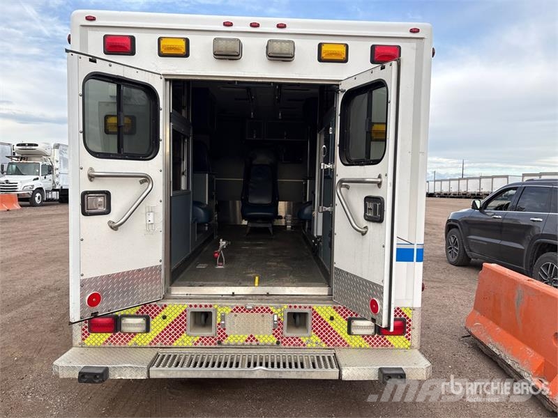 GMC 4500 4x2 Ambulance Ambulanslar